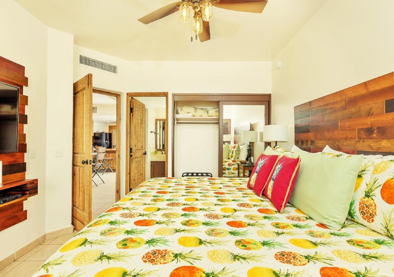 Right On The Beach! Rocky Point Condo Rental - 2 Bedroom Penthouse Beachfront Exterior photo