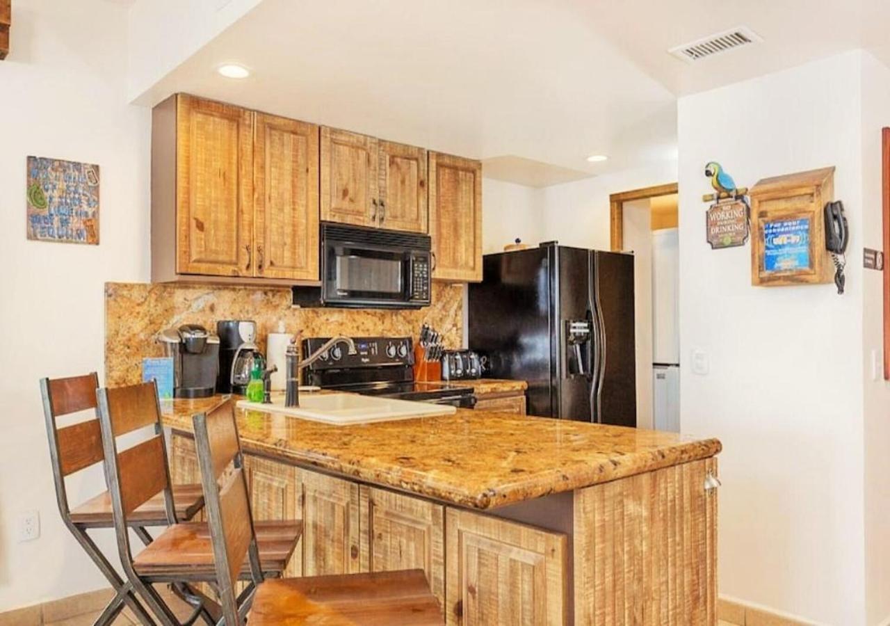 Right On The Beach! Rocky Point Condo Rental - 2 Bedroom Penthouse Beachfront Exterior photo