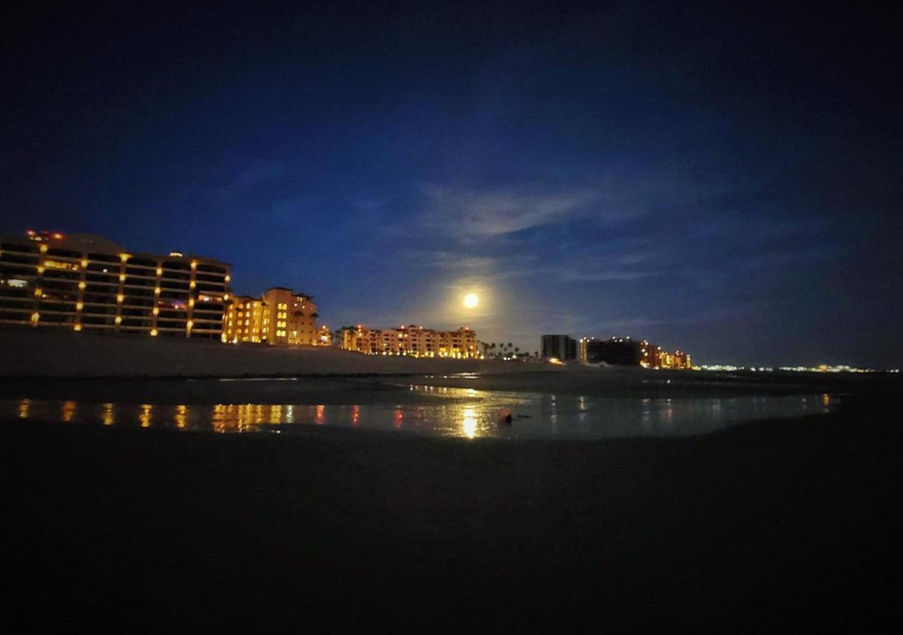 Right On The Beach! Rocky Point Condo Rental - 2 Bedroom Penthouse Beachfront Exterior photo